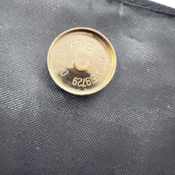 🎉SALE🎉 GUESS Black Faux Leather Snakeskin Gold Chain Convertible Crossbody NEW - Picture 9 of 13